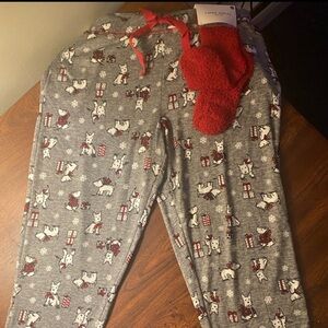 NWT Laura Ashley Holiday Womens Pajama Set